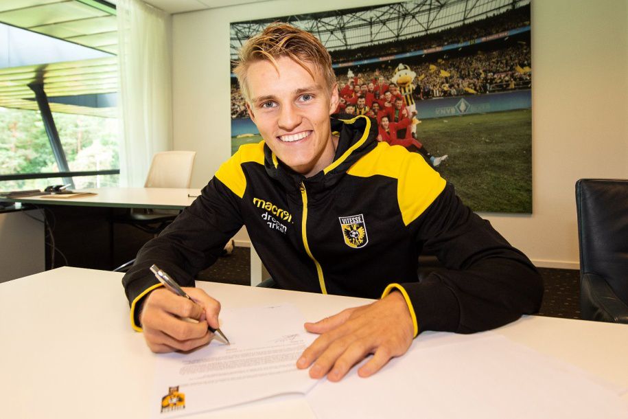 爱游戏-赛后荷甲传出新动向，斯图加特更衣室发声，管理层表态——气氛紧张，球探报告显示潜力的简单介绍