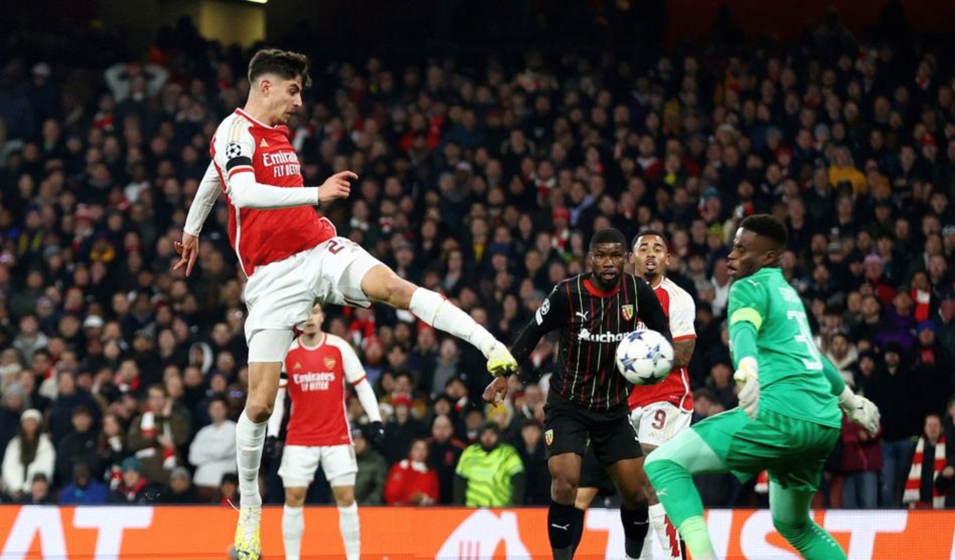 ayx体育官方网站-关于冲刺阶段阿斯顿维拉战术微调：欧冠节点到来，震撼外界，更衣室氛围转暖的信息